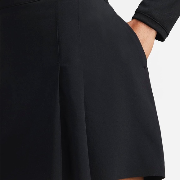 Nike Dri-FIT UV Ace Golf Skort (299) - Picture 11 of 14